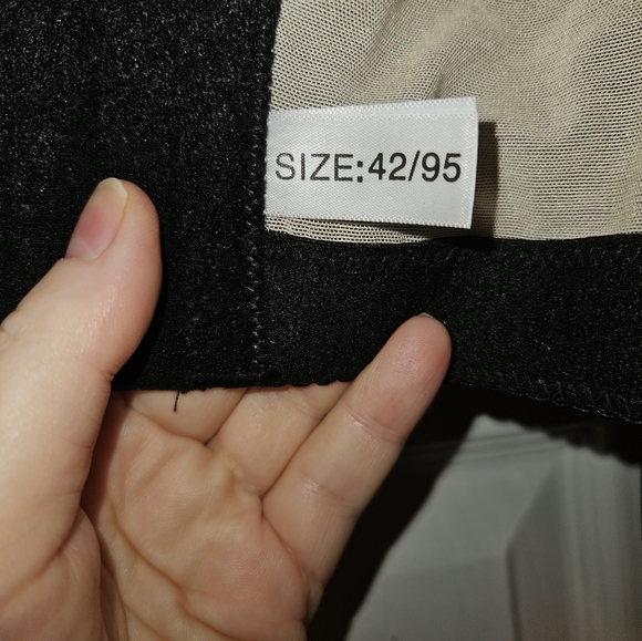 Magic Bra, black, 42/95. Pkease check a model and sizing on official site - Picture 6 of 7